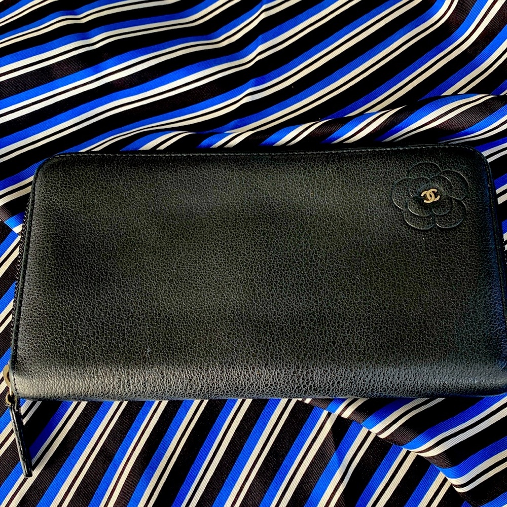 Black Leather Chanel Wallet
